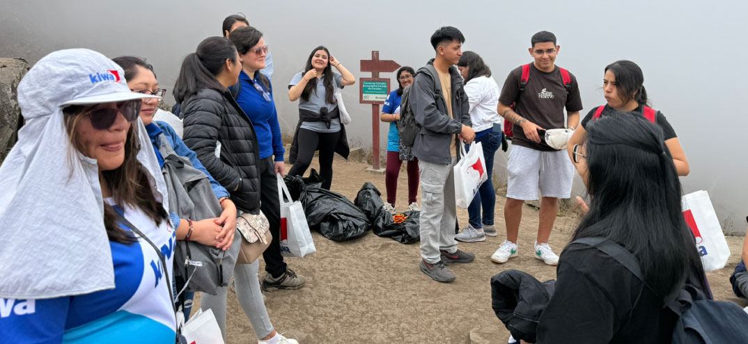 Equipo Kiwa Per&uacute; Lomas del paraiso
